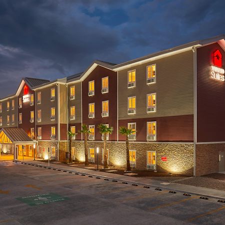 Extended Suites Queretaro Juriquilla จูลิกา ภายนอก รูปภาพ