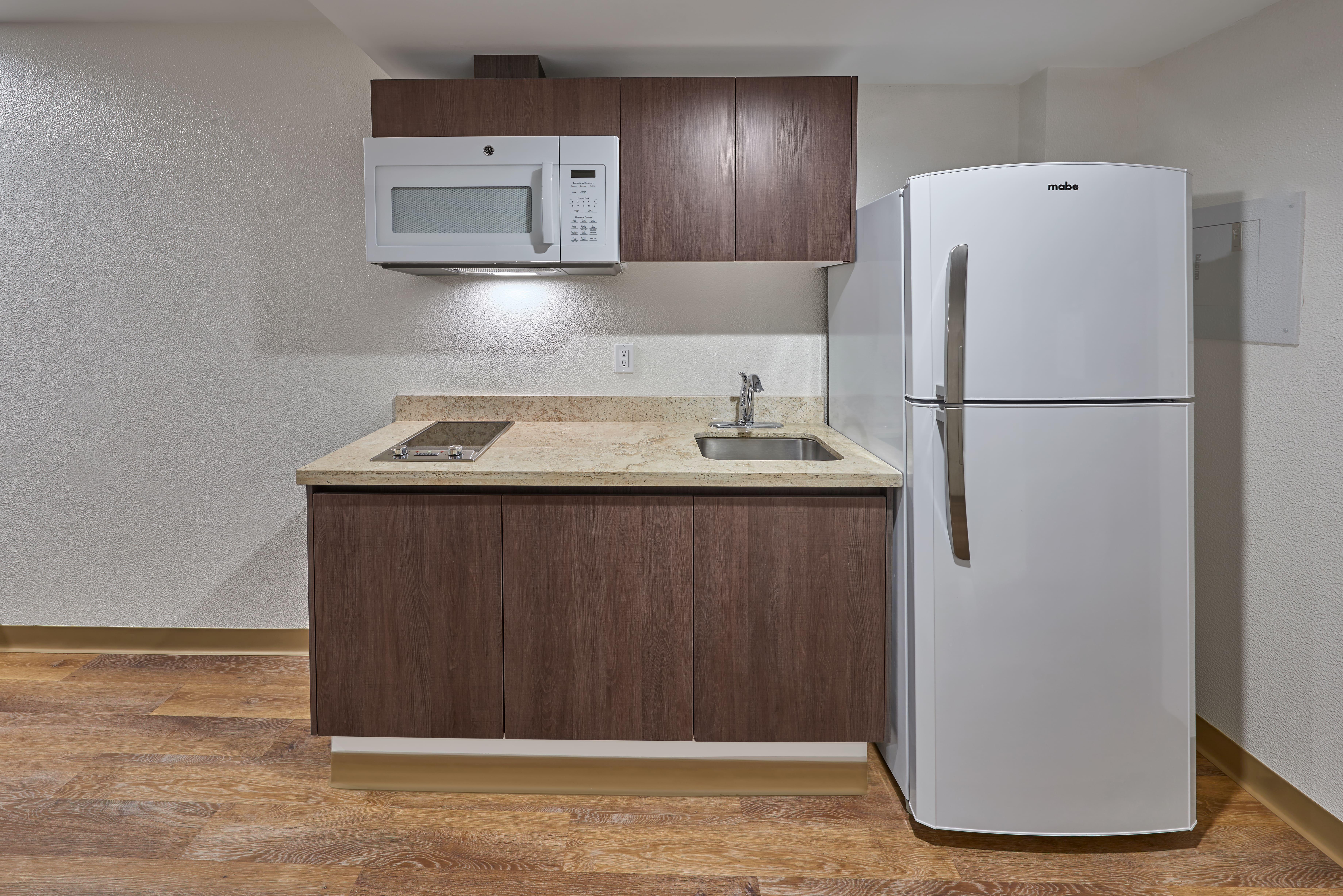 Extended Suites Queretaro Juriquilla จูลิกา ภายนอก รูปภาพ